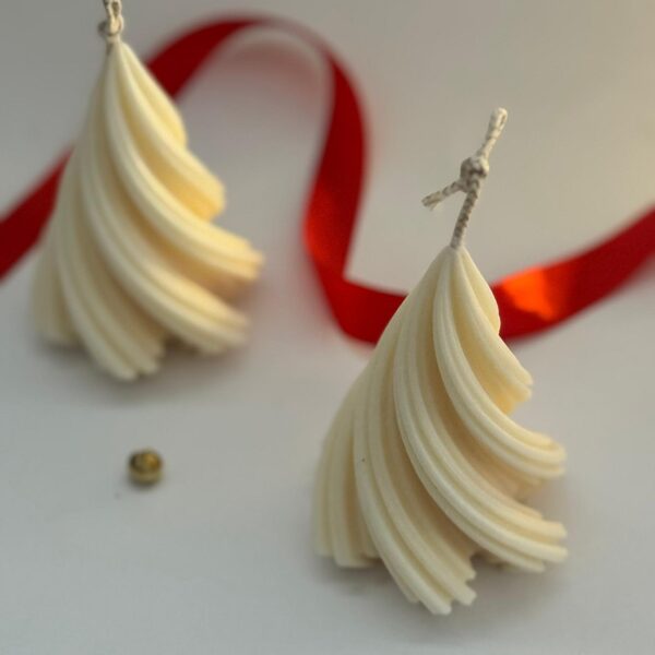 Soy wax candle "CHRISTMAS TREE'