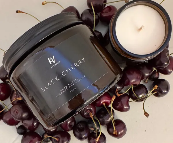 Scented coconut wax candles in amber glass jars, 150g and 450g